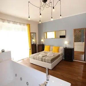 Unique Luxury And Rom